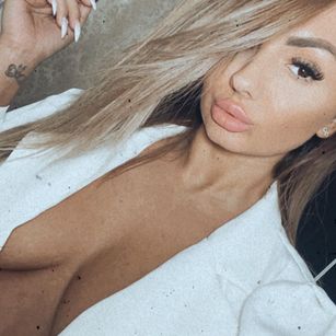 Model - BellaGoddess cei