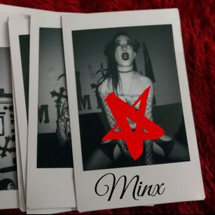 Model - Minny Minx heels