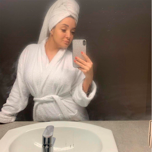 Model - Carolina shoes