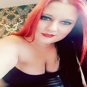 Model - Josy Sweet BBW