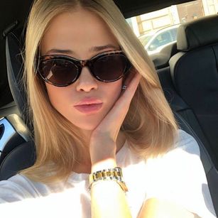 Model - JennnyFox Hot