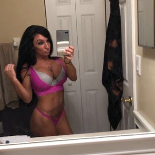 Model - LittleMonster1212 fitness