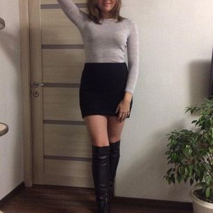 Model - Julilove greeneyes