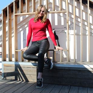 Model - Julilove sexy