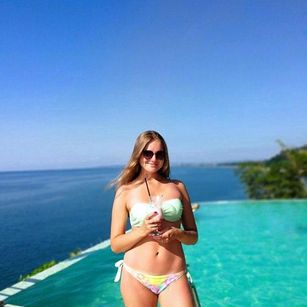 Model - Julilove attractive