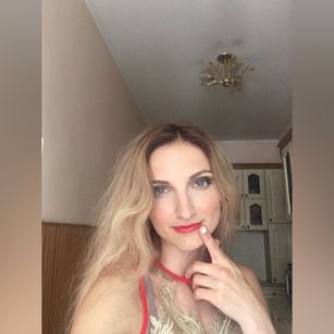 QueenMolly ️ Live Cams | Skype, Teams, Discord & Telegram