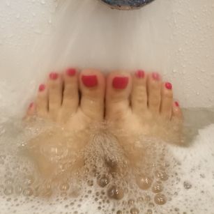 Model - EmilieBrit British