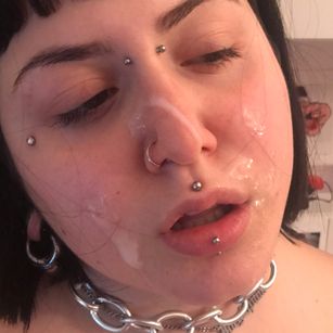 Model - Miss Pinkie BBW slave