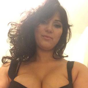 Model - hotalice4u 1