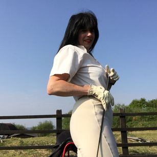 Model - Mistress Black longhair