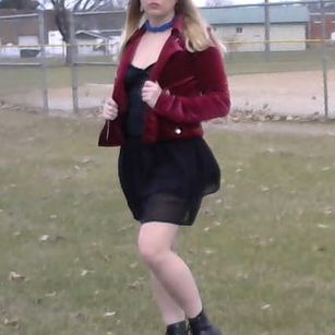 Model - MissLis paypig