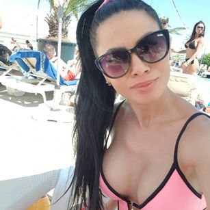 Model - VictorriaHH1 energetic