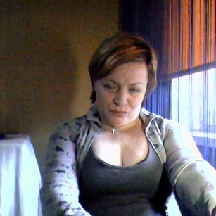 Model - BethPansies striptease