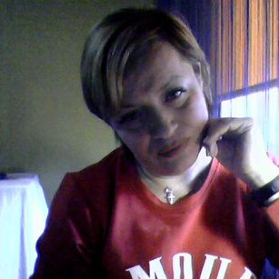 Model - BethPansies dirtytalk