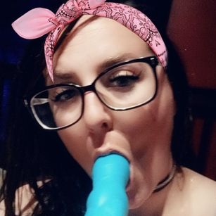 Model - DDHousewife cum