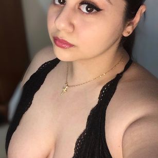 Model - Goddess Rosie fetish