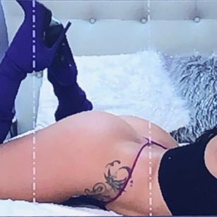 Model - EvellynS bondage