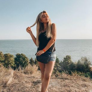 Model - AnnaIvanova9 bobs