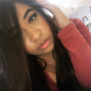 Model - Candyy-Rose dildo