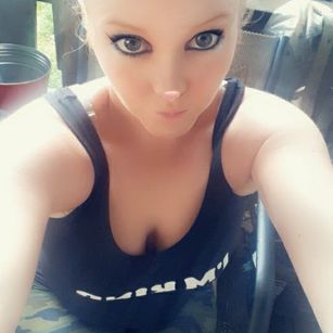 Model - BerriesNCream countrygirl