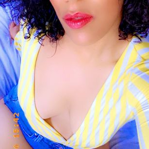 Model - LatinaLacie pornstar