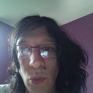 Model - cochonne21 pussywet