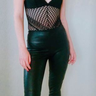 Model - British Redhead Robyn redhead