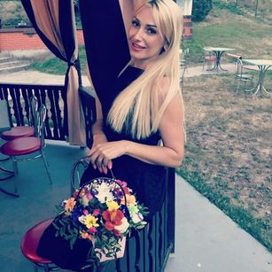 Model - MargOkissi dance