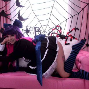 Model - LittlePinkBunnny ass