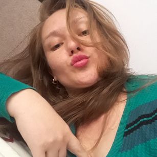 Model - BayleynaLove nice