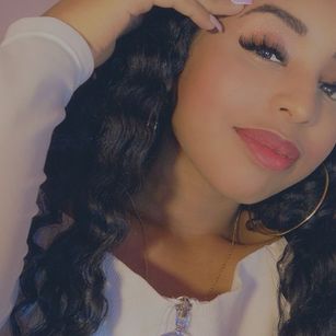 Model - Sophy Acosta dildo