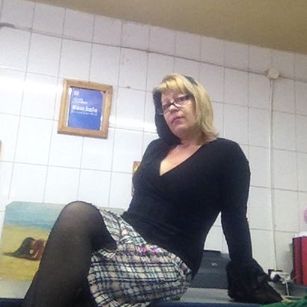 Model - BeautyFleurDeLys independent