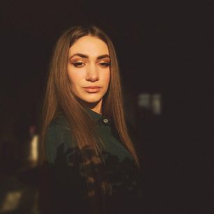 Model - Sweet Kate young