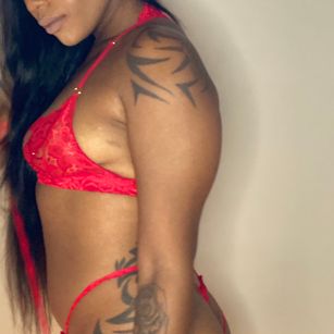 Model - Jammelah Amore bigass