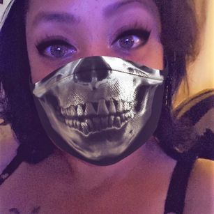 Model - Mistress Sydney XXX queen