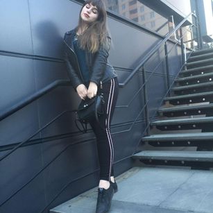 Model - Diana Horny submissive