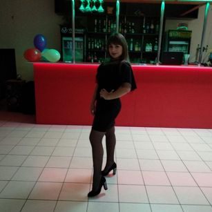 Model - Diana Horny submissive