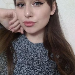 Model - Diana Horny ass