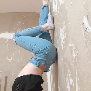 Model - Planet_l0ve22 striptease