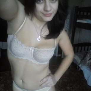 Model - LoriGloss dirtytalk