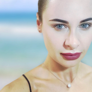 Model - Zoi Lavino sex