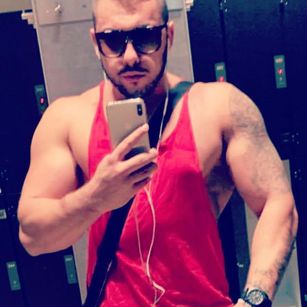 Model - EthanPayne bigcock