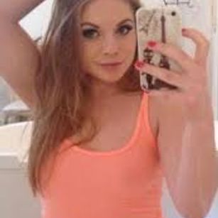 Model - Alessia Jane toys