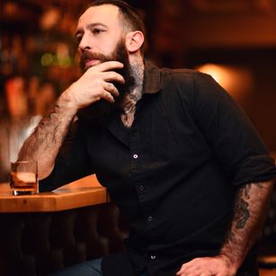 Model - livestevenrisenyc top