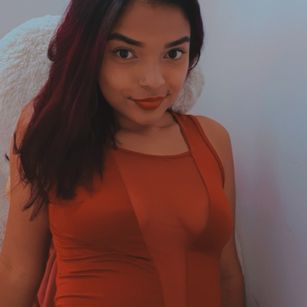 Model - Venus Vega sexy