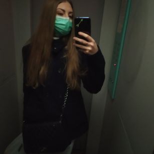 Model - Natalie Sweet pussy