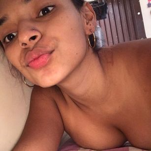 Model - Venus Vega sexy