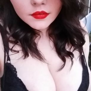 Model - Princess Ella brunette