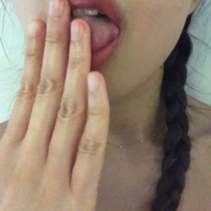 Model - Mozhno petite