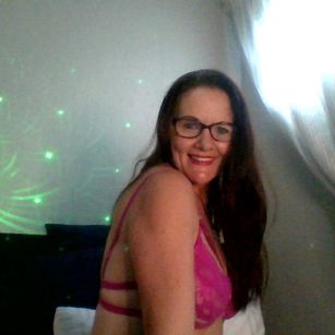 Model - MysticalMILF69 pussy